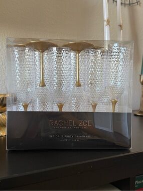 Rachel Zoe Bath & Body Disposable Set in Black and Gold